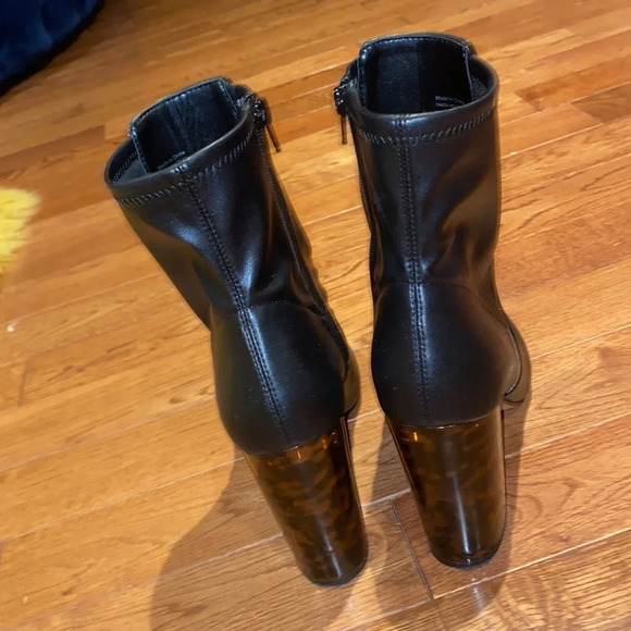 Aldo matte Black Round toe leopard print platform ankle boots - Picture 4 of 17